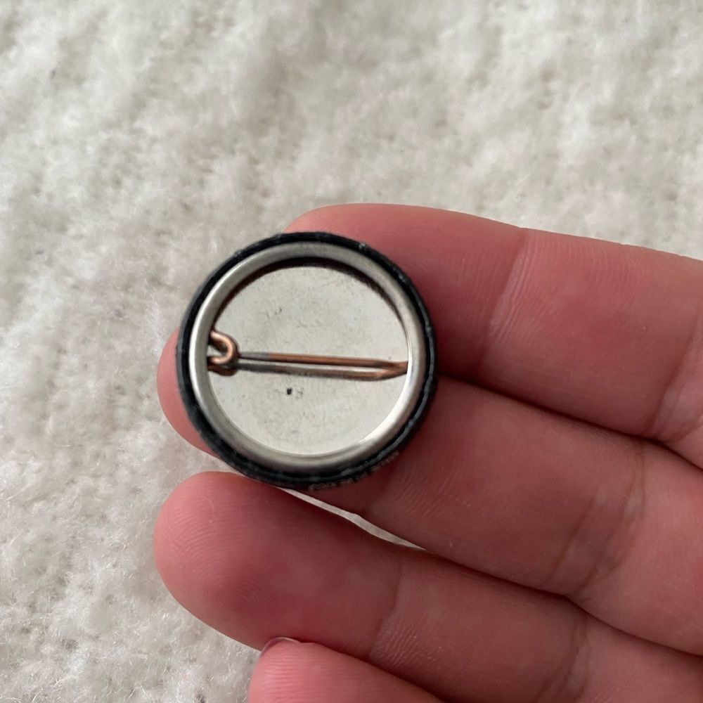 Retro Mini Soul Sister Button - Picture 3 of 4